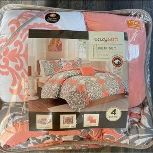 Comforter set